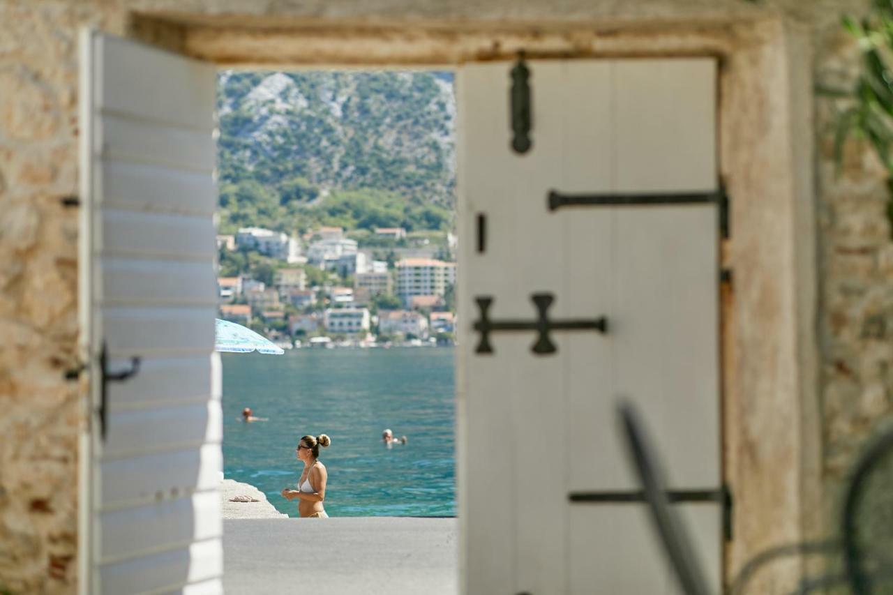 Mediterranean Holiday House & Apartments Kotor Exterior photo