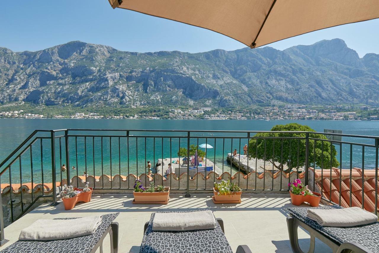 Mediterranean Holiday House & Apartments Kotor Exterior photo