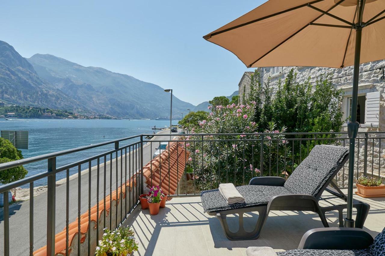 Mediterranean Holiday House & Apartments Kotor Exterior photo