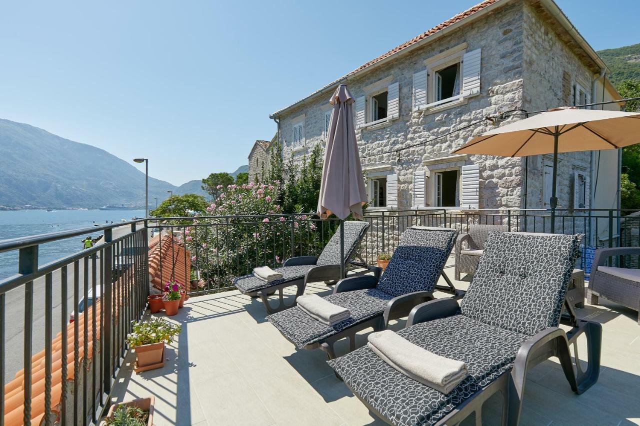 Mediterranean Holiday House & Apartments Kotor Exterior photo