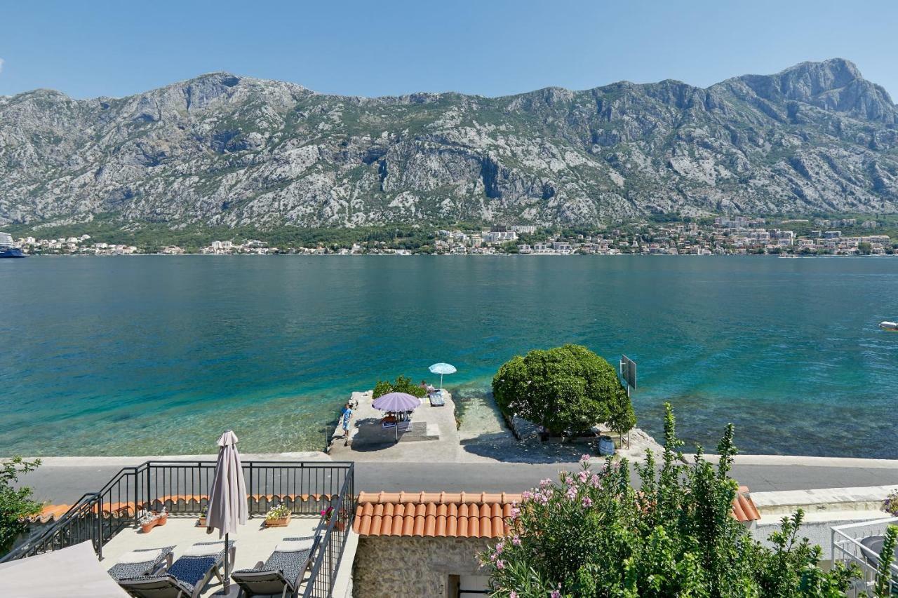 Mediterranean Holiday House & Apartments Kotor Exterior photo